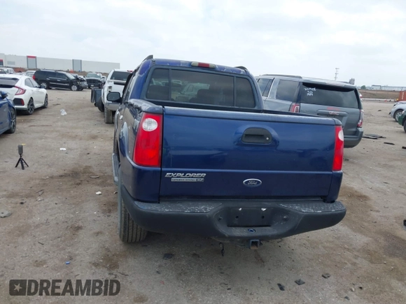 2004 Ford Explorer Sport Trac XLS с VIN 1FMZU67K34UB27339, выставлен на аукционе IAAI как лот 42165054 с пробегом Не указан миль и . История ставок и продаж доступна на DreamBid. Изображение 3.