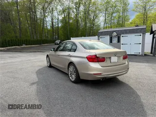 2014 BMW 3 Series 328i z VIN WBA3A5G5XENP33334, wystawiony jako Copart lot #65854585 z przebiegiem 93 359 mil mil oraz Czysty tytuł • Clean title. Historia ofert i sprzedaży dostępna na DreamBid. Obrazek 3.