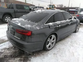 2018 Audi S6 Prestige with VIN WAUHFAFC2JN076555, listed as a IAAI auction lot 41576151 with 60,433 mi miles. Bid and sale history available at carsss.com. Image 4.