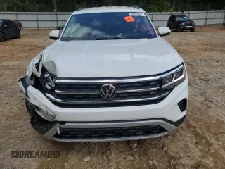 2023 Volkswagen Atlas SE with VIN 1V2WR2CA5PC557834, listed as a Copart auction lot 52765575 with 63,991 mi miles and Salvage title. Bid and sale history available at DreamBid. Image 5.
