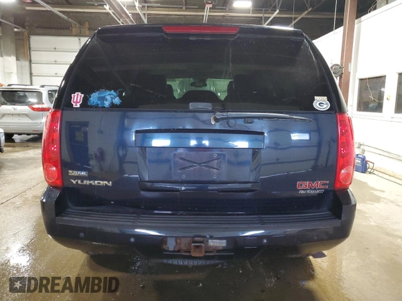 2008 GMC Yukon SLT w/4SB with VIN 1GKFK13058J191172, listed as a Copart auction lot 42023865 with 206,303 mi miles and Clean Title. Bid and sale history available at carsss.com. Image 6.