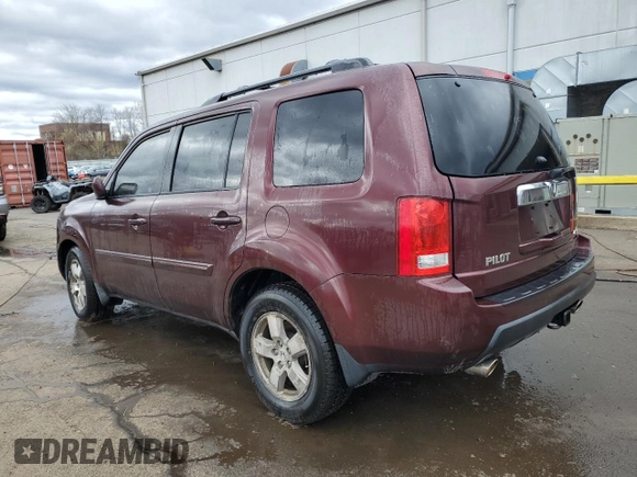 2011 Honda Pilot EX-L with VIN 5FNYF4H5XBB011844, listed as a Copart auction lot 52763845 with 116,570 mi miles and Salvage Title. Bid and sale history available at carsss.com. Image 2.
