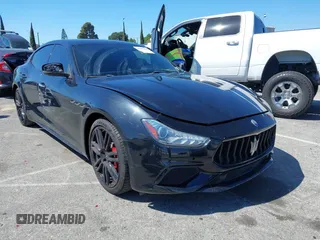 2021 Maserati Ghibli S с VIN ZAM57YSA3M1365483, выставлен на аукционе IAAI как лот 41881824 с пробегом 51 954 миль миль и . История ставок и продаж доступна на DreamBid. Изображение 1.