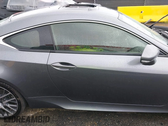 2017 Lexus RC 350 z VIN JTHHE5BC9H5017580, wystawiony jako IAAI lot #41901178 z przebiegiem 105 221 mil mil oraz . Historia ofert i sprzedaży dostępna na DreamBid. Obrazek 13.