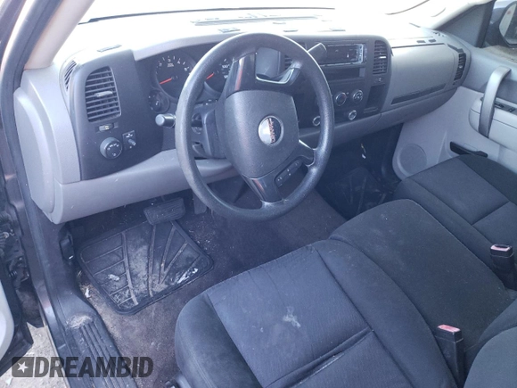 2011 GMC Sierra 1500 Work Truck z VIN 1GTN1TEX0BZ232607, wystawiony jako Copart lot #81737074 z przebiegiem 216 005 mil mil oraz Szkoda całkowita • Salvage title. Historia ofert i sprzedaży dostępna na DreamBid. Obrazek 8.