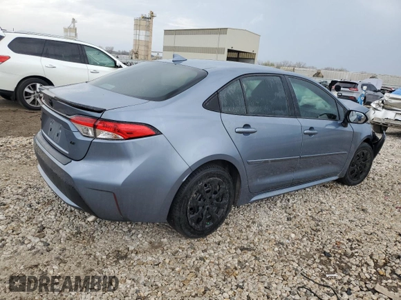 2021 Toyota Corolla LE with VIN 5YFEPMAEXMP204612, listed as a Copart auction lot 49215284 with 18,565 mi miles and Salvage Title. Bid and sale history available at DreamBid. Image 3.