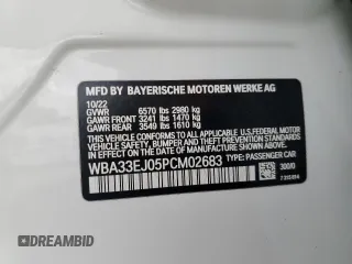 2023 BMW 7 Series 760i xDrive z VIN WBA33EJ05PCM02683, wystawiony jako Copart lot #68709704 z przebiegiem Nie podano mil oraz Szkoda całkowita • Salvage title. Historia ofert i sprzedaży dostępna na DreamBid. Obrazek 12.
