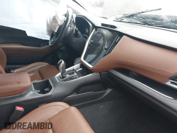 2020 Subaru Outback Touring z VIN 4S4BTAPC9L3267268, wystawiony jako IAAI lot #41865981 z przebiegiem Nie podano mil oraz . Historia ofert i sprzedaży dostępna na DreamBid. Obrazek 5.