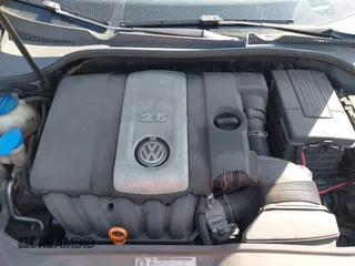 2009 Volkswagen Jetta SE with VIN 3VWRM71K89M176368, listed as a IAAI auction lot 42600256 with 134,065 mi miles and . Bid and sale history available at DreamBid. Image 10.