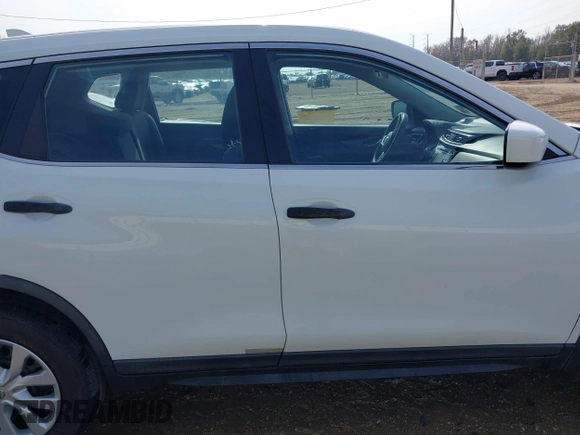 2017 Nissan Rogue S with VIN KNMAT2MT1HP593592, listed as a IAAI auction lot 41190105 with 85,442 mi miles and . Bid and sale history available at DreamBid. Image 13.