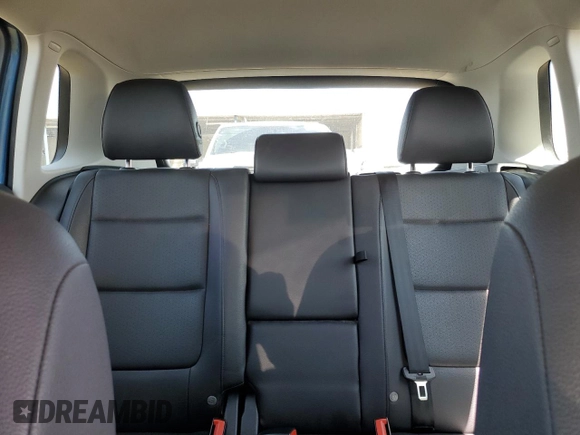 2017 Volkswagen Tiguan S with VIN WVGBV7AXXHW512903, listed as a Copart auction lot 61095825 with 91,813 mi miles and Salvage title. Bid and sale history available at DreamBid. Image 10.