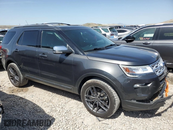 2019 Ford Explorer XLT с VIN 1FM5K8DH0KGA51826, выставлен на аукционе Copart как лот 52553815 с пробегом 98 279 миль миль и Списание • Salvage title. История ставок и продаж доступна на DreamBid. Изображение 4.