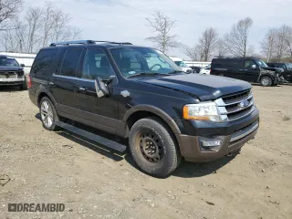 2015 Ford Expedition XLT with VIN 1FMJU1JT8FEF35639, listed as a Copart auction lot 50955415 with 136,951 mi miles and Clean Title. Bid and sale history available at carsss.com. Image 4.