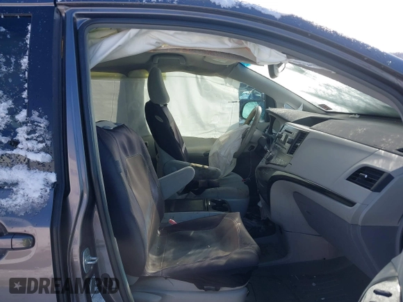 2013 Toyota Sienna LE with VIN 5TDJK3DCXDS061105, listed as a IAAI auction lot 41363922 with 163,231 mi miles and . Bid and sale history available at DreamBid. Image 5.