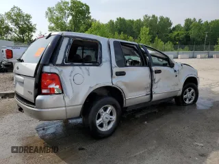 2005 Ford Explorer XLT с VIN 1FMZU63K85UA77934, выставлен на аукционе Copart как лот 60701125 с пробегом Не указан миль и На запчасти • Non repairable. История ставок и продаж доступна на DreamBid. Изображение 3.