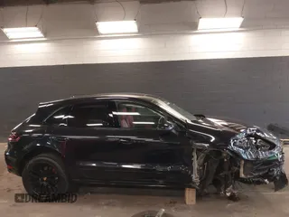2017 Porsche Macan GTS with VIN WP1AG2A55HLB55979, listed as a IAAI auction lot 39727222 with 112,456 mi miles and . Bid and sale history available at carsss.com. Image 14.