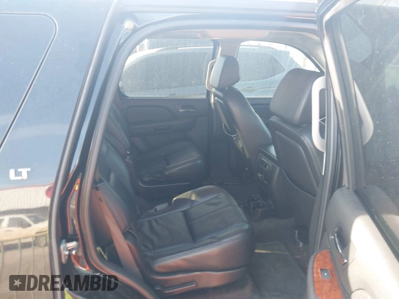 2008 Chevrolet Tahoe 3LT with VIN 1GNFC13J68R156148, listed as a IAAI auction lot 41607340 with 154,533 mi miles and . Bid and sale history available at DreamBid. Image 8.