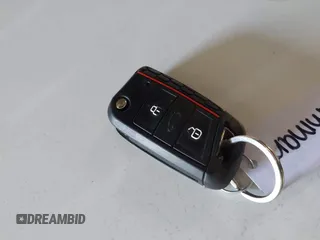 2015 Volkswagen GTI S с VIN 3VWYT7AU8FM067954, выставлен на аукционе IAAI как лот 41957265 с пробегом 107 116 миль миль и . История ставок и продаж доступна на DreamBid. Изображение 11.