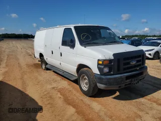 2008 Ford Econoline Cargo z VIN 1FTSS34S28DB56240, wystawiony jako Copart lot #54625475 z przebiegiem 149 121 mil mil oraz Czysty tytuł • Clean title. Historia ofert i sprzedaży dostępna na DreamBid. Obrazek 4.