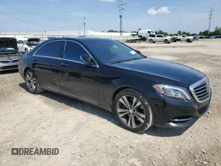 2015 Mercedes-Benz S 550 with VIN WDDUG8FB2FA110951, listed as a Copart auction lot 61724525 with 124,173 mi miles and Salvage title. Bid and sale history available at DreamBid. Image 4.