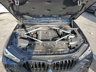 2021 BMW X6 xDrive40i with VIN 5UXCY6C04M9H02068, listed as a Copart auction lot 46938645 with 21,913 mi miles and Salvage Title. Bid and sale history available at carsss.com. Image 12.