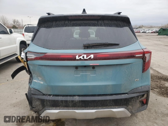 2024 Kia Seltos S z VIN KNDEUCAA6R7664973, wystawiony jako Copart lot #48178025 z przebiegiem 13 420 mil mil oraz Szkoda całkowita • Salvage title. Historia ofert i sprzedaży dostępna na DreamBid. Obrazek 6.