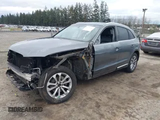 2013 Audi Q5 Premium with VIN WA1CFAFP7DA010721, listed as a IAAI auction lot 41703362 with 96,909 mi miles. Bid and sale history available at carsss.com. Image 2.