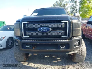2014 Ford Super Duty F-250 SRW XL with VIN 1FT7W2BT5EEA71043, listed as a IAAI auction lot 42012200 with 204,793 mi miles. Bid and sale history available at carsss.com. Image 12.
