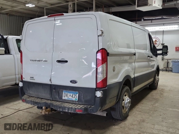 2020 Ford Transit Cargo с VIN 1FTBR2YG2LKA35840, выставлен на аукционе IAAI как лот 42575778 с пробегом 190 131 миль миль и . История ставок и продаж доступна на DreamBid. Изображение 40.