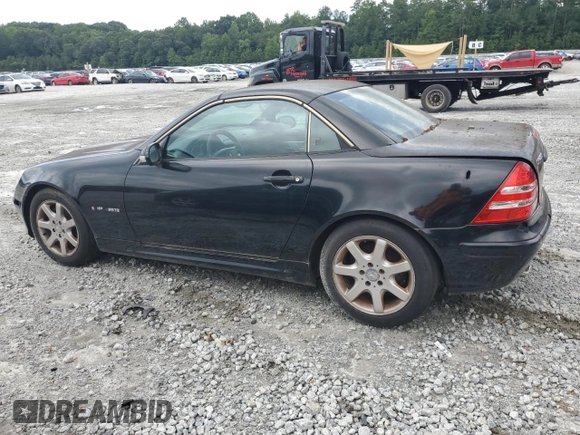 2001 Mercedes-Benz SLK 230 Kompressor z VIN WDBKK49F31F175681, wystawiony jako Copart lot #65155374 z przebiegiem Nie podano mil oraz Nie do naprawy • Non repairable. Historia ofert i sprzedaży dostępna na DreamBid. Obrazek 2.
