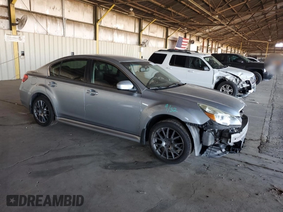 2013 Subaru Legacy Premium z VIN 4S3BMCC60D3010269, wystawiony jako Copart lot #62195655 z przebiegiem 123 265 mil mil oraz Szkoda całkowita • Salvage title. Historia ofert i sprzedaży dostępna na DreamBid. Obrazek 4.
