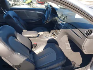 2003 Mercedes-Benz CLK-Class 5.0L with VIN WDBTJ75J03F059702, listed as a IAAI auction lot 41687017 with 185,854 mi miles. Bid and sale history available at carsss.com. Image 5.