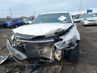 2015 Ford Taurus SEL with VIN 1FAHP2E89FG125416, listed as a IAAI auction lot 42119671 with 190,808 mi miles and . Bid and sale history available at carsss.com. Image 13.