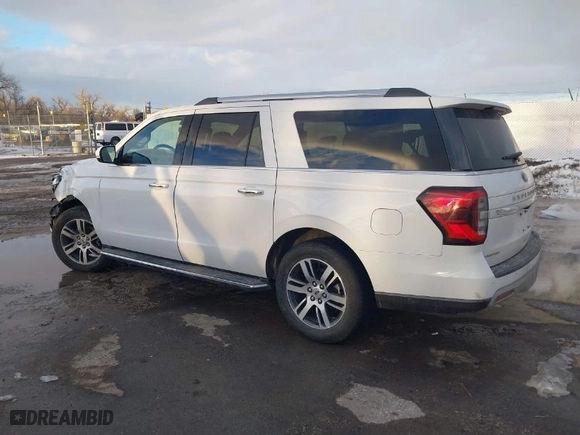 2023 Ford Expedition Max Limited with VIN 1FMJK1K83PEA50648, listed as a IAAI auction lot 41396774 with 50,737 mi miles. Bid and sale history available at carsss.com. Image 3.