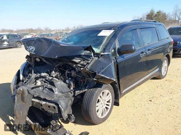 2016 Toyota Sienna XLE with VIN 5TDYK3DCXGS762035, listed as a IAAI auction lot 41664706 with 109,415 mi miles. Bid and sale history available at carsss.com. Image 18.