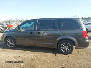 2016 Dodge Grand Caravan SE with VIN 2C4RDGBG6GR361747, listed as a IAAI auction lot 41914148 with 88,674 mi miles and . Bid and sale history available at DreamBid. Image 14.