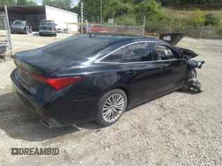 2020 Toyota Avalon Limited z VIN 4T1DZ1FB0LU041968, wystawiony jako IAAI lot #42163900 z przebiegiem 47 554 mil mil oraz . Historia ofert i sprzedaży dostępna na DreamBid. Obrazek 4.