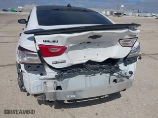 2020 Chevrolet Malibu RS with VIN 1G1ZG5ST2LF146319, listed as a IAAI auction lot 38632912 with 23,480 mi miles. Bid and sale history available at carsss.com. Image 6.