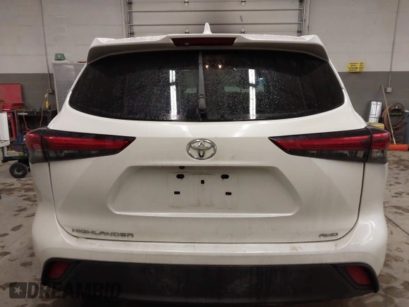 2020 Toyota Highlander L z VIN 5TDCZRBH7LS023951, wystawiony jako IAAI lot #41558271 z przebiegiem 42 943 mil mil oraz . Historia ofert i sprzedaży dostępna na DreamBid. Obrazek 16.