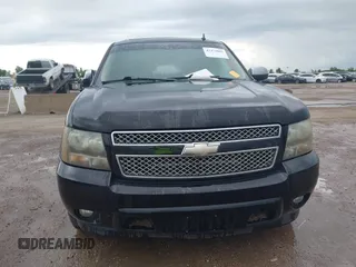 2011 Chevrolet Suburban LTZ с VIN 1GNSCKE02BR370652, выставлен на аукционе IAAI как лот 42473065 с пробегом 250 085 миль миль и . История ставок и продаж доступна на DreamBid. Изображение 12.