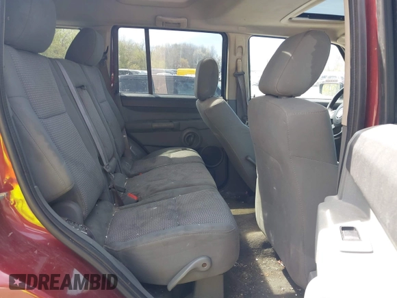 2007 Jeep Commander Sport with VIN 1J8HG48K27C661932, listed as a IAAI auction lot 42132895 with 255,707 mi miles. Bid and sale history available at carsss.com. Image 8.