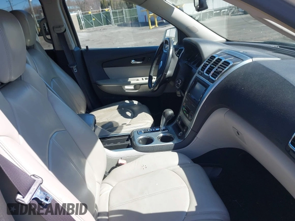 2007 GMC Acadia SLT z VIN 1GKER23767J102346, wystawiony jako IAAI lot #41910537 z przebiegiem 181 743 mil mil oraz . Historia ofert i sprzedaży dostępna na DreamBid. Obrazek 5.