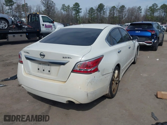 2015 Nissan Altima SL with VIN 1N4BL3AP1FC448712, listed as a IAAI auction lot 41834580 with 165,633 mi miles and . Bid and sale history available at carsss.com. Image 4.