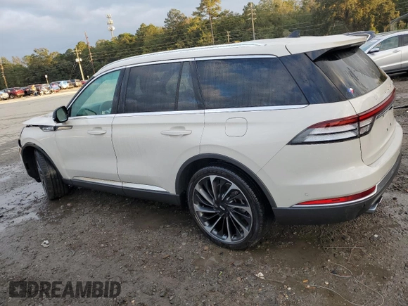 2021 Lincoln Aviator Reserve z VIN 5LM5J7WC1MGL06935, wystawiony jako Copart lot #81483244 z przebiegiem 37 261 mil mil oraz Szkoda całkowita • Salvage title. Historia ofert i sprzedaży dostępna na DreamBid. Obrazek 2.