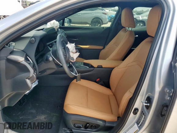 2024 Lexus UX 250h Premium с VIN JTHP6JBH6R2174287, выставлен на аукционе Copart как лот 61928175 с пробегом 15 625 миль миль и Списание • Salvage title. История ставок и продаж доступна на DreamBid. Изображение 7.
