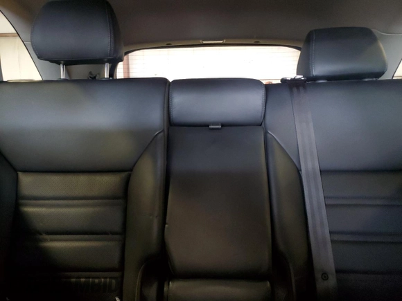 2018 Kia Sorento EX with VIN 5XYPHDA55JG395071, listed as a Copart auction lot 60261115 with 43,505 mi miles and Salvage title. Bid and sale history available at DreamBid. Image 10.