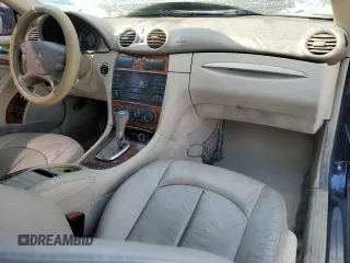 2006 Mercedes-Benz CLK-Class 3.5L with VIN WDBTK56G66T068124, listed as a Copart auction lot 70804604 with 205,892 mi miles and Salvage Title. Bid and sale history available at carsss.com. Image 8.