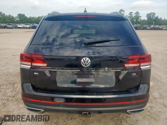 2021 Volkswagen Atlas SE with VIN 1V2WR2CA3MC519899, listed as a Copart auction lot 64051135 with 60,586 mi miles and Salvage title. Bid and sale history available at DreamBid. Image 6.
