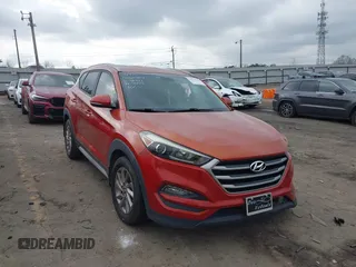 2017 Hyundai Tucson SE Plus with VIN KM8J33A47HU421163, listed as a IAAI auction lot 41512783 with 242,988 mi miles. Bid and sale history available at carsss.com. Image 1.