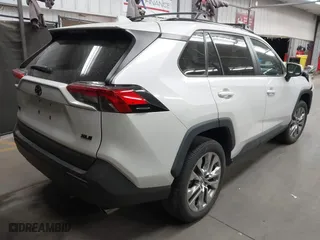 2021 Toyota RAV4 XLE Premium with VIN 2T3C1RFV0MW131609, listed as a IAAI auction lot 41723110 with 45,736 mi miles. Bid and sale history available at carsss.com. Image 4.